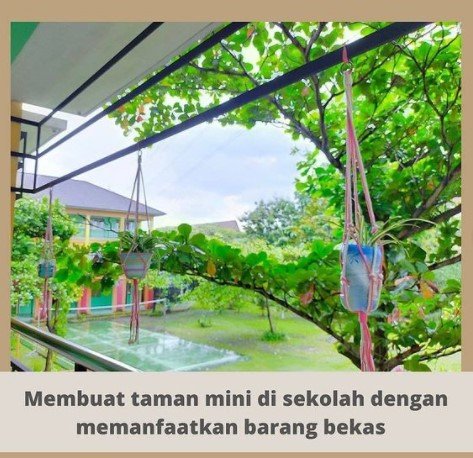You are currently viewing Membuat Taman Bunga Mini di Sekolah dengan Memanfaatkan Barang Bekas